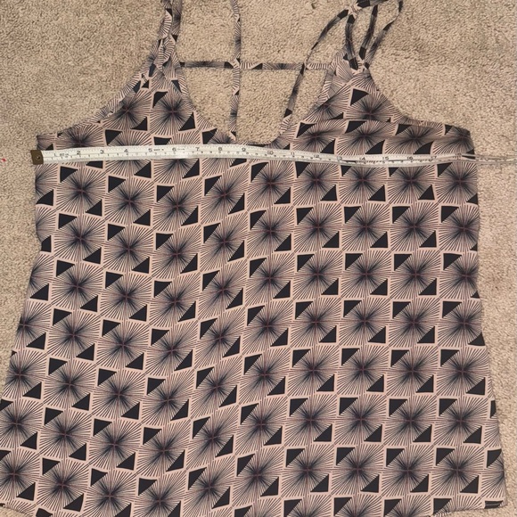 Trouvé Strappy Art Deco Top - Picture 7 of 7